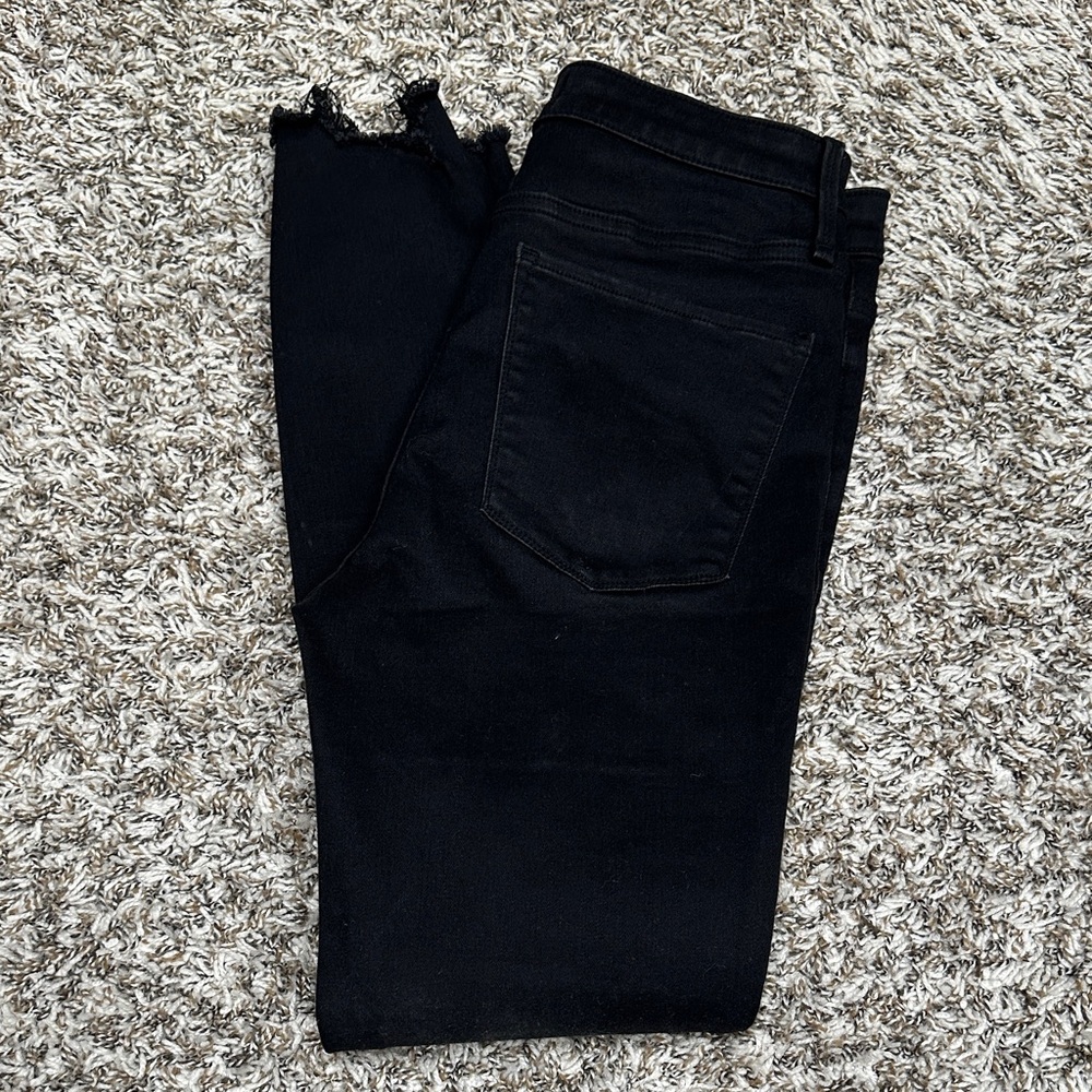 A&F Super Skinny High Rise Ankle Jean